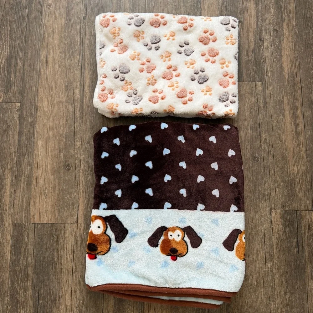 Snuggle Puppy 2 Piece Warm Soft Fluffy Fleece Flannel Pet Cat Dog Blanket Throw